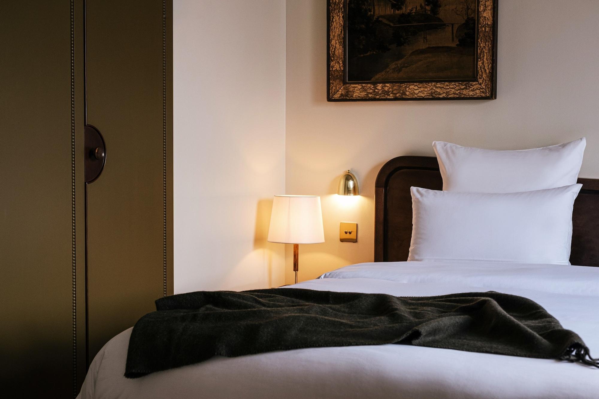 Rochechouart - Orso 4* Parigi